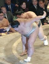 (1)Asashoryu ends campaign in style, set for yokozuna promotion